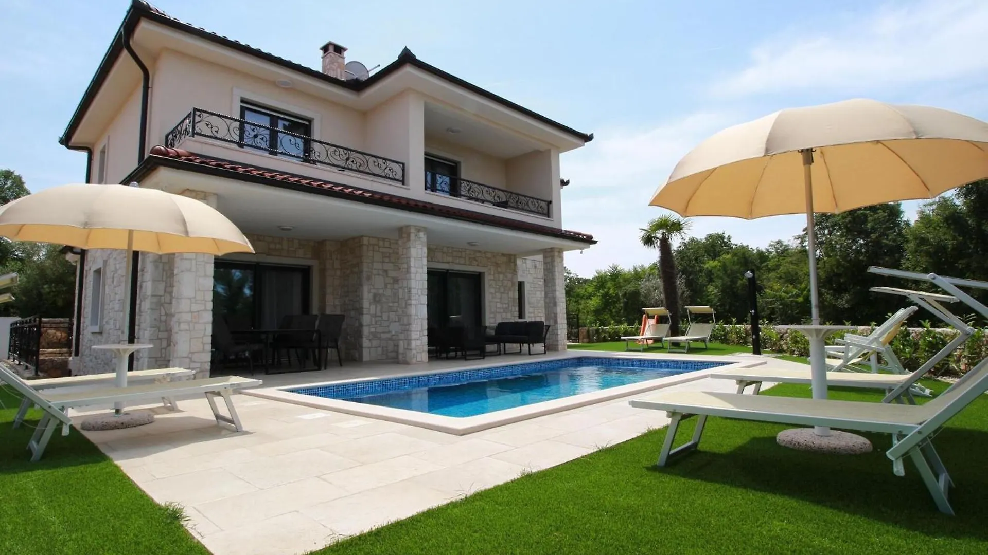 New Built Luxury Villa With Swimming Pool Malinska 0*,  Croatia