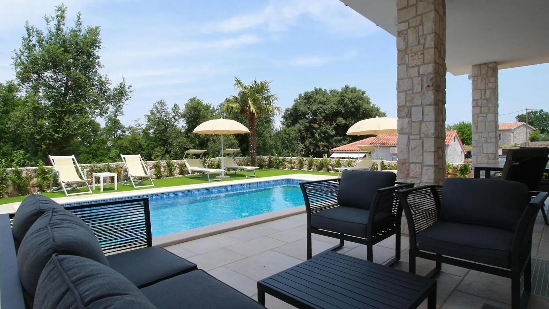 New Built Luxury Villa With Swimming Pool Malinska Croatia