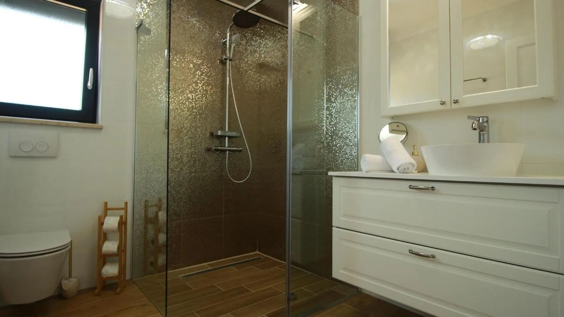 New Built Luxury Villa With Swimming Pool Malinska