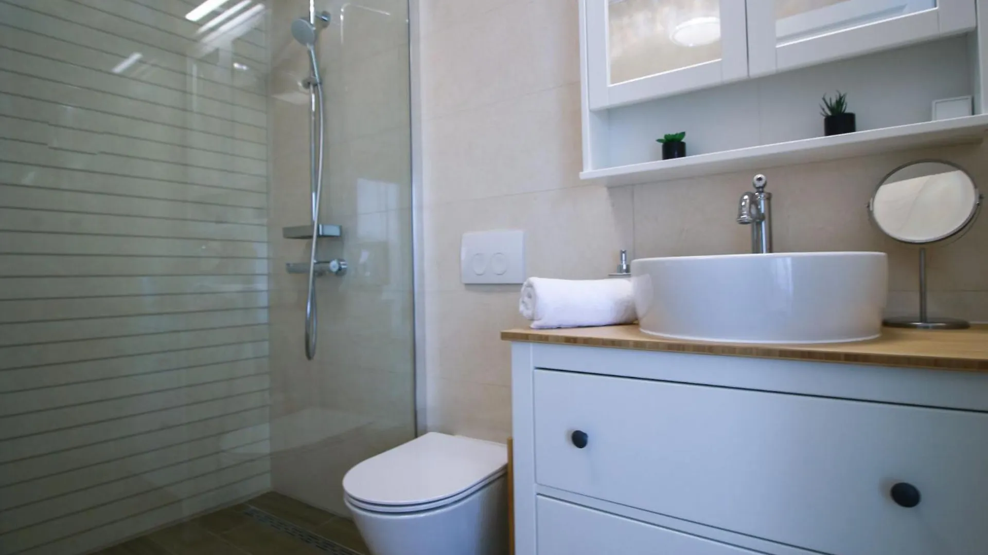 New Built Luxury Villa With Swimming Pool Malinska